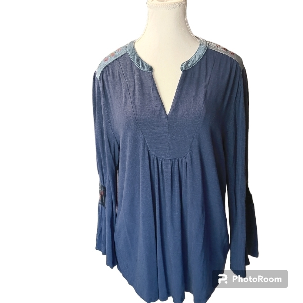 Cupio Navy Blue PEASANT Embroidery VELVET Floral BALLOON Sleeve Top size L